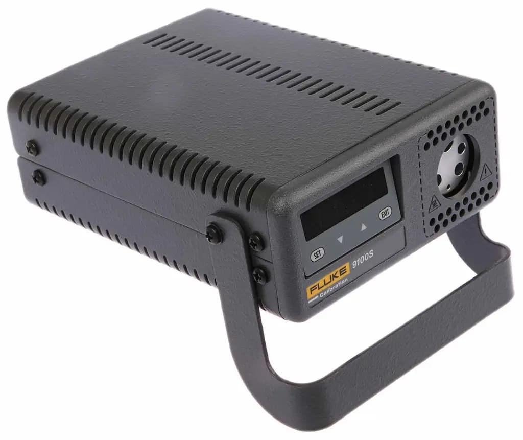 9100S/RS-A-256 Калибровка Fluke 9100S/RS-A-256 Калибратор температуры
