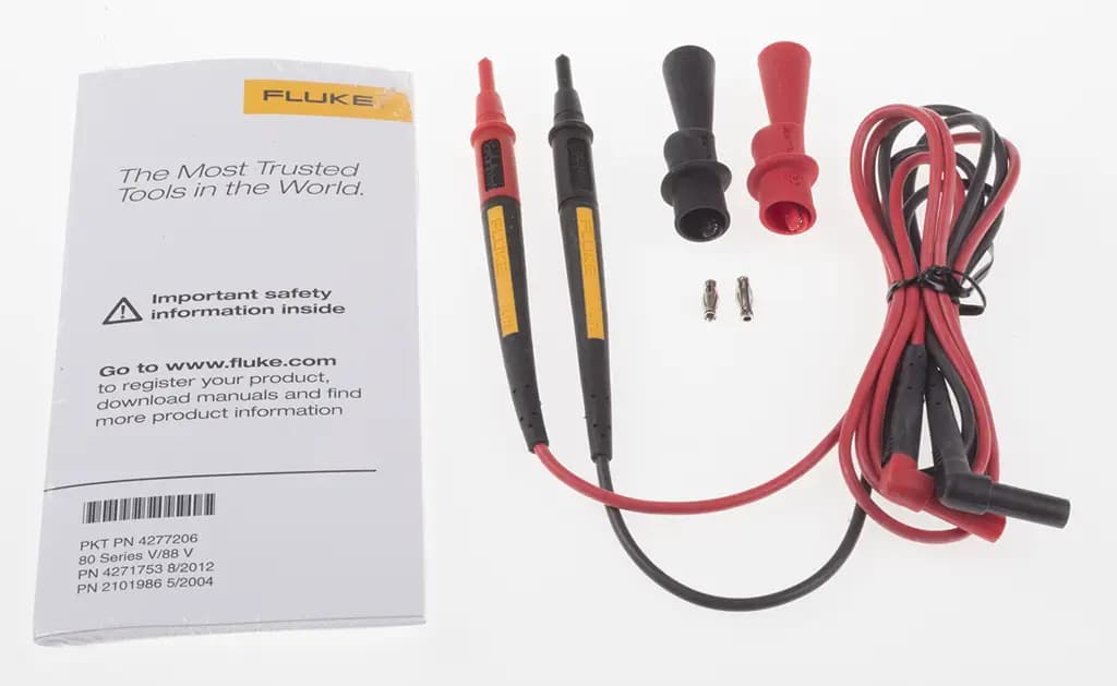 FLUKE Ручной цифровой мультиметр Fluke 83, 83 В, истинное среднеквадратичное значение