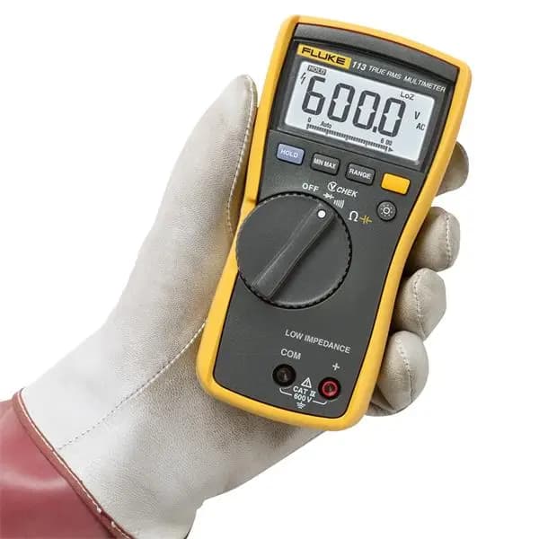 FLUKE 113 Fluke 113 Fluke 113 Ручной цифровой мультиметр True RMS, 600 В переменного тока