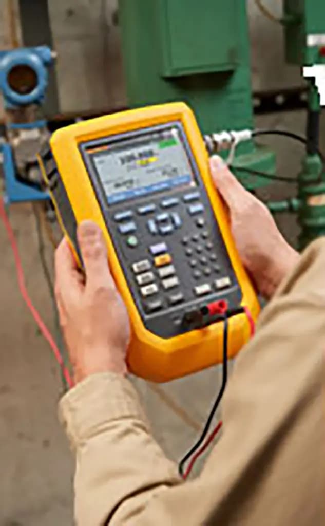 FLK-729 30G Fluke FLK-729 30G Калибратор давления от -0,82 до 2,06 бар