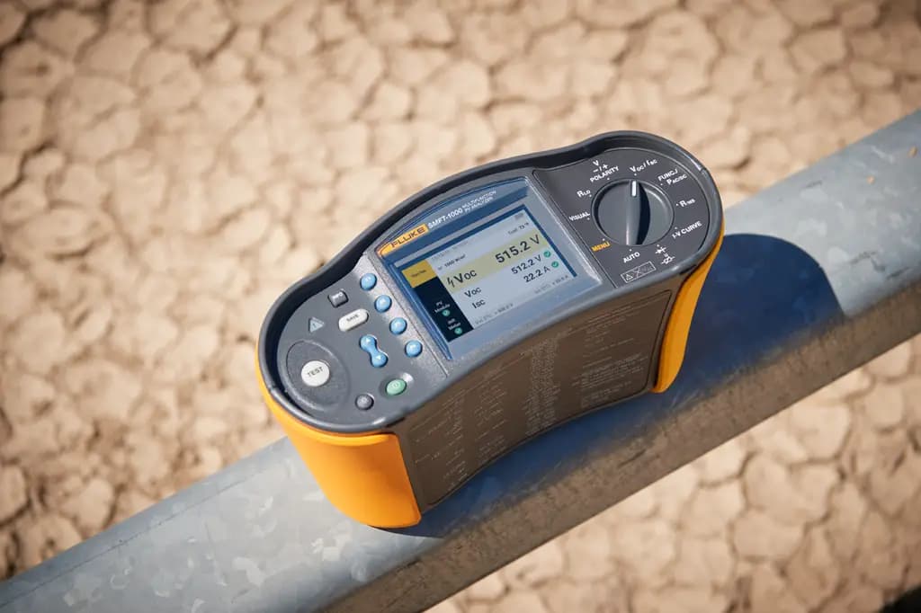 FLK-SMFT-1000/KIT Fluke SMFT-1000 Набор солнечных инструментов Многофункциональный тестер 1000 В Измерение сопротивления заземления с оптическим USB-портом