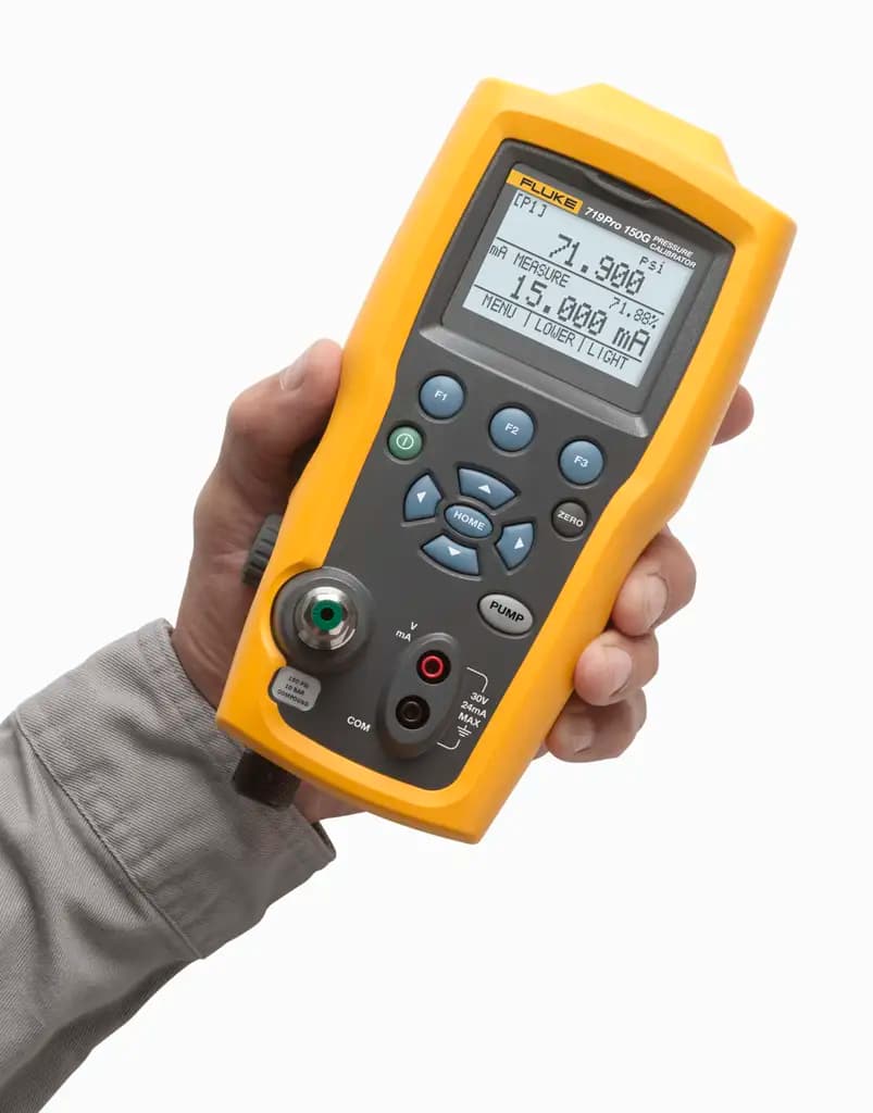 FLK-719P-300G/KIT Fluke 719P-300G/KIT Калибратор давления от -0,8 до 20 бар