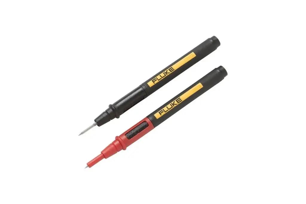 TP175E Измерительный щуп Fluke со съемными наконечниками-фонариками, наконечник 4 мм, 1 кВ, 600 В, гнездо 4 мм, 10 А