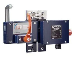 Schmersal. Solenoid interlock - AZM 415-STS30-03