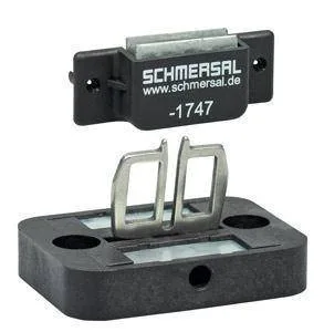Schmersal. Safety switch with separate actuator - AZ 15/16-B3-1747 WITH MAGNETIC LATCH