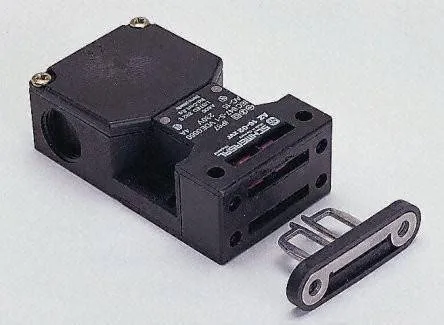 Schmersal. Safety switch with separate actuator - AZ 17-02ZI-ST-B5
