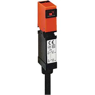 Переключатель с блокировкой Telemecanique Sensors XCSMP59L2