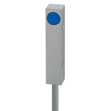 Фотоэлектрический датчик Contrinex DW-AD-623-C8
