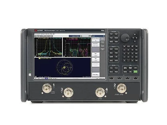Keysight N5221B СВЧ-анализатор цепей серии PNA, 13,5 ГГц