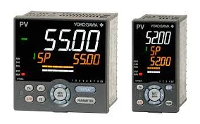 Цифровой контроллер температуры UT55A (UT55A-040-10-00)